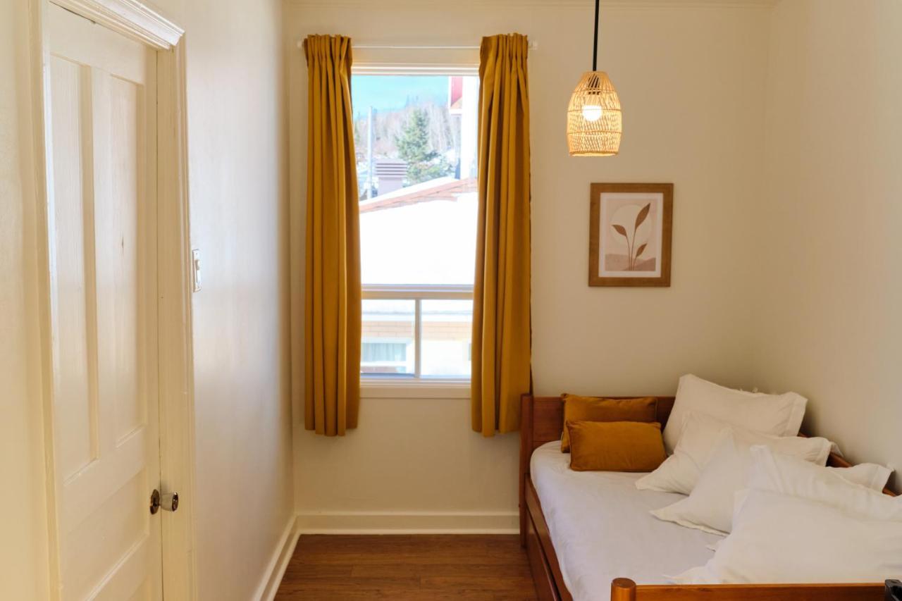 Bed & Breakfast Du Dimanche - - Fjord-du-saguenay - L'anse-saint-jean - Riviere-eternite Riviere Eternite