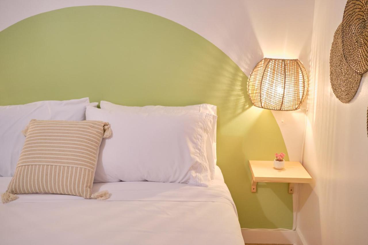 Du Dimanche - - Fjord-du-saguenay - L'anse-saint-jean - Riviere-eternite Bed & Breakfast *